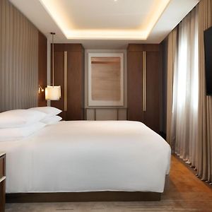Junior King Suite Balcony Skyline View